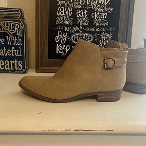 Tan Ankle Boots with Buckle